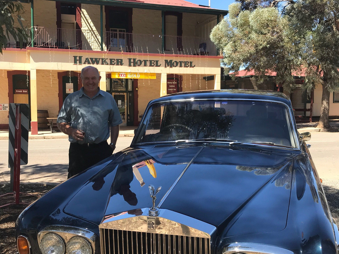 Hawker Hotel Motel主图