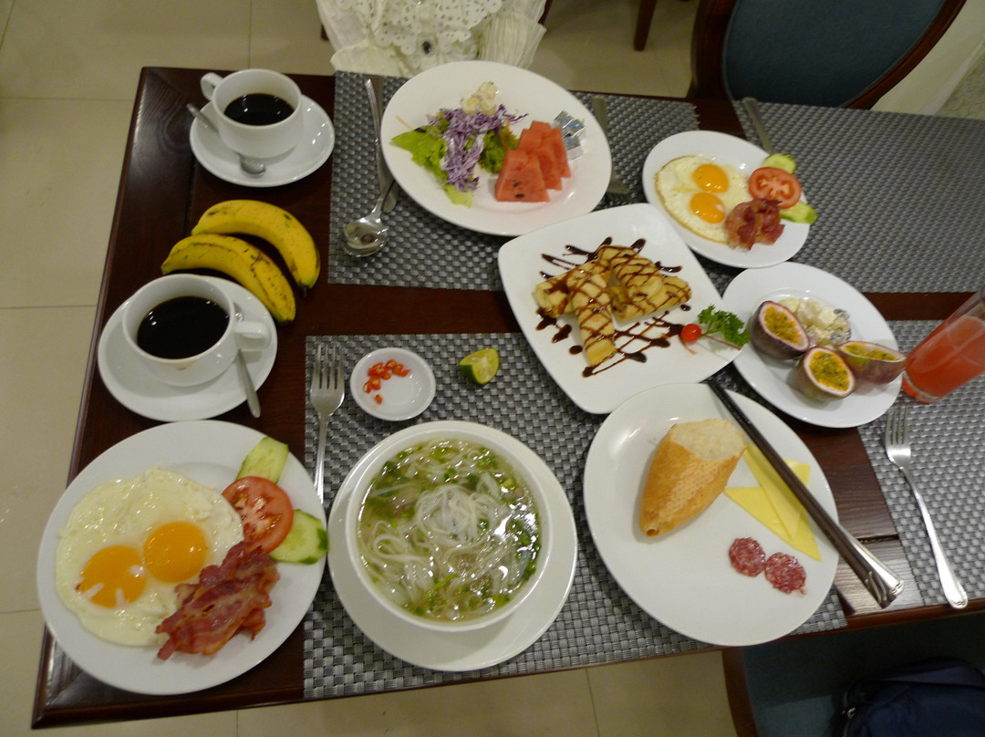 Holiday Emerald Hotel主图