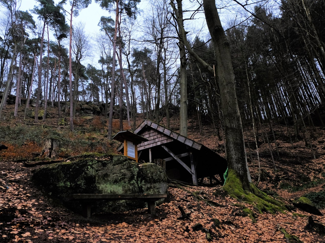 Quellheiligtum Heidenfelsen