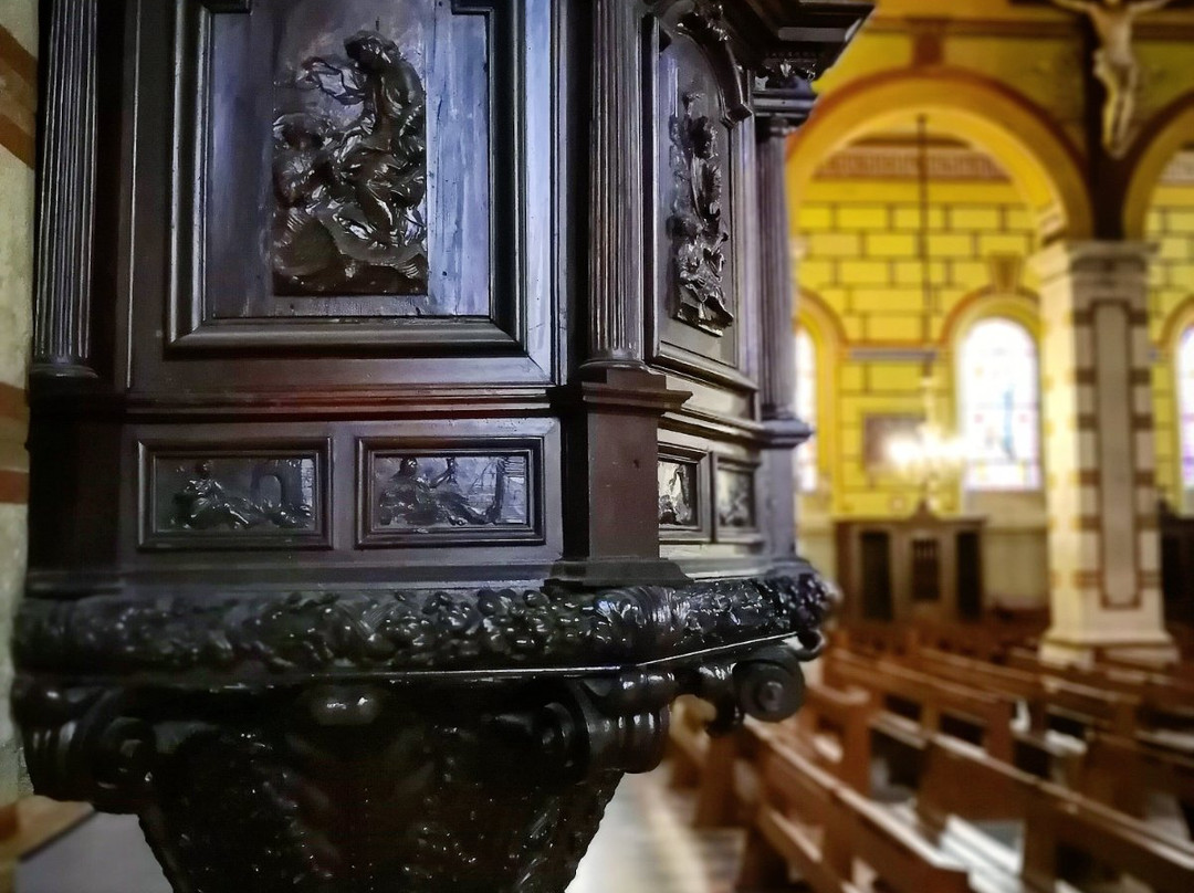 Eglise Saint-Denis-de-la-Croix-Rousse-里昂必去景点