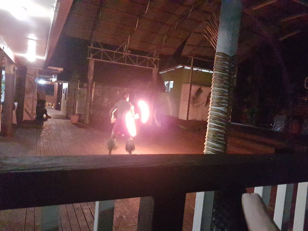 萨摩亚传统度假酒店主图
