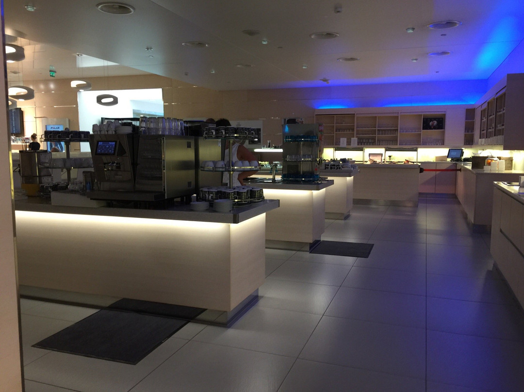 Business Class lounges