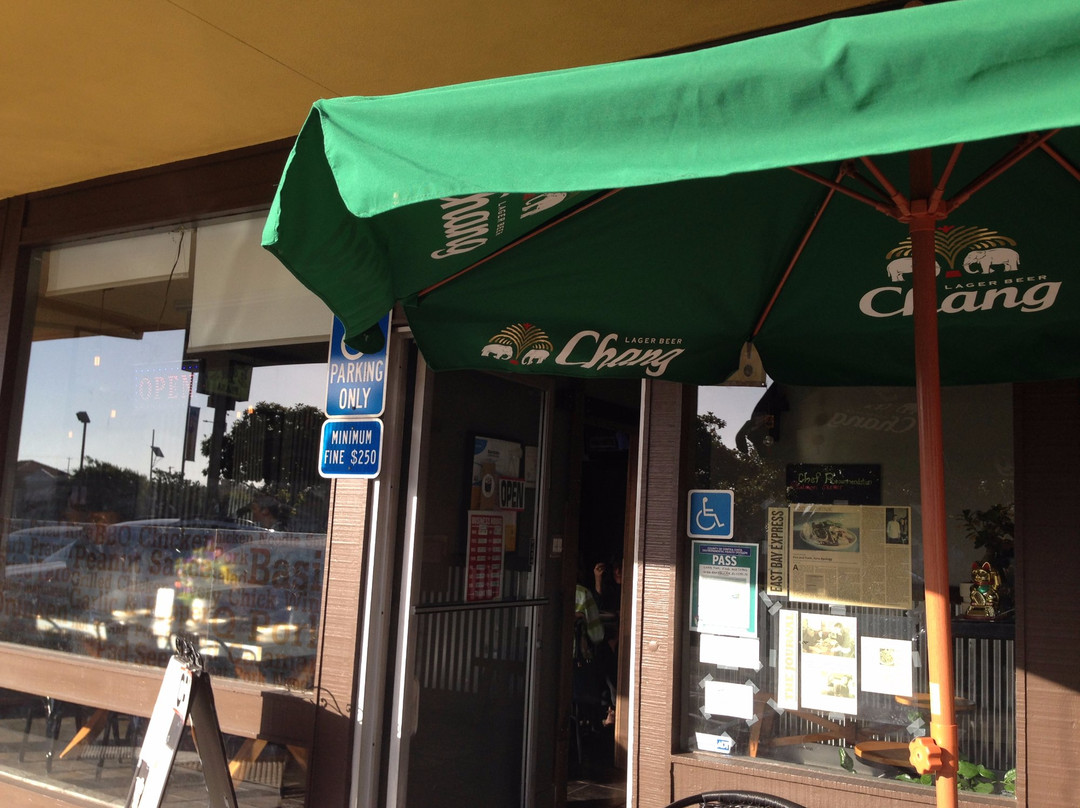 Larb Thai Food & Tapas