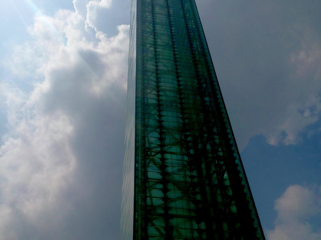 Independence Monument-达卡市必去景点