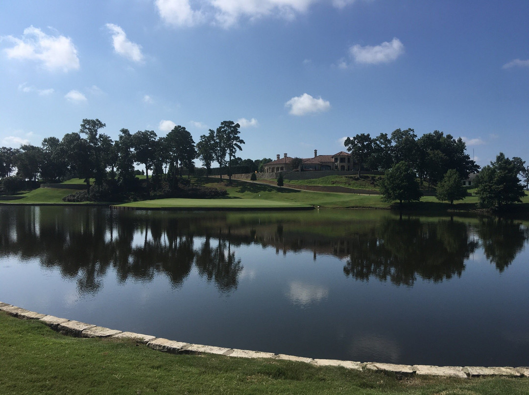 Twin Lakes Golf Course-Canton必去景点