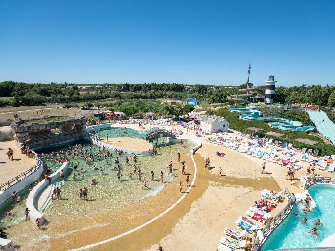 Parc Aquatique Ileo景点图片