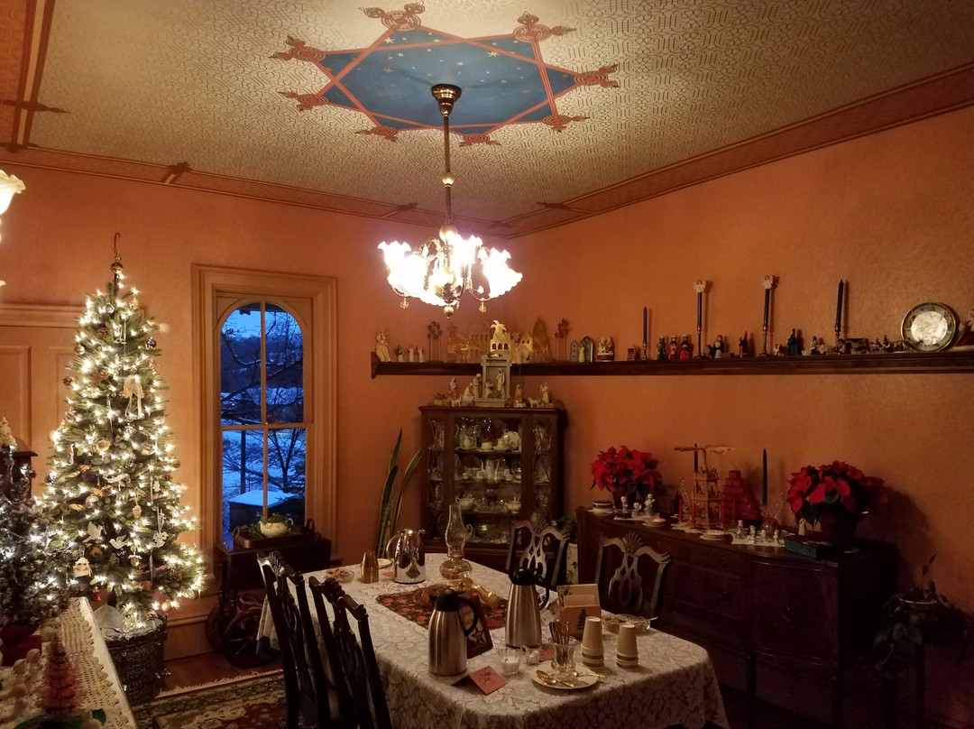 James A. Thompson House Bed & Breakfast主图