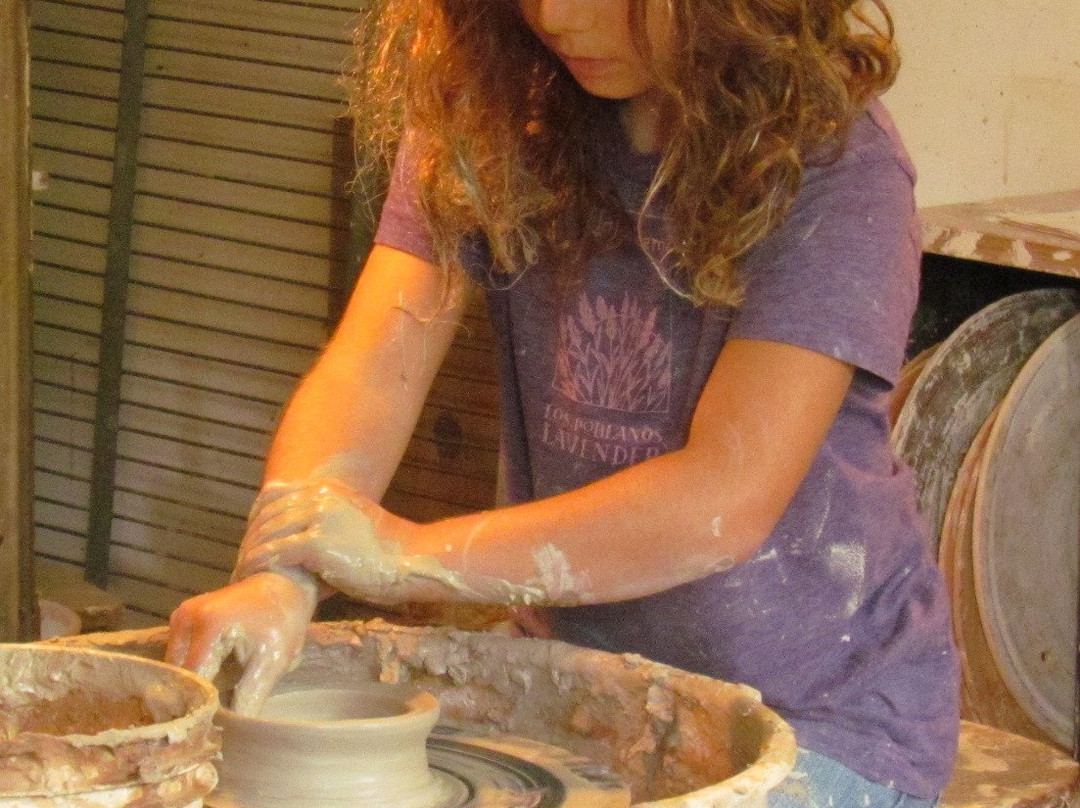 Daniels Family Pottery and Bnb-尤金必去景点