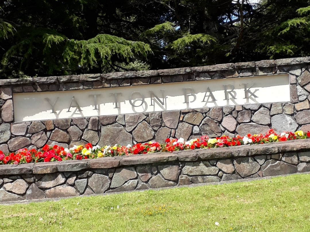 Yatton Park景点图片