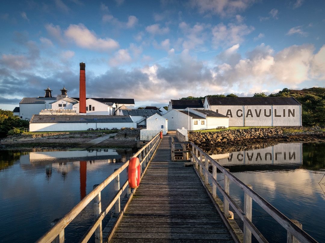 Lagavulin Distillery景点图片