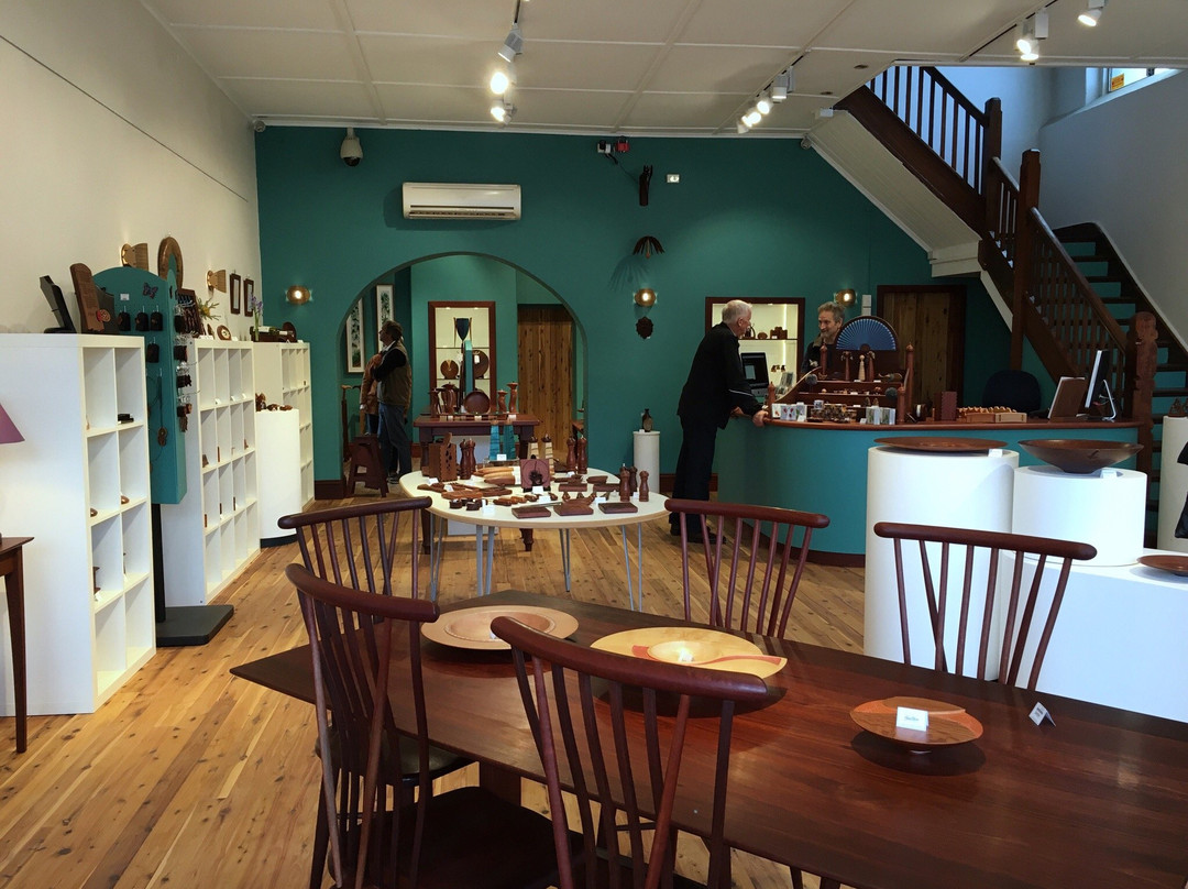 South Coast WoodWorks Gallery-Youngs Siding必去景点