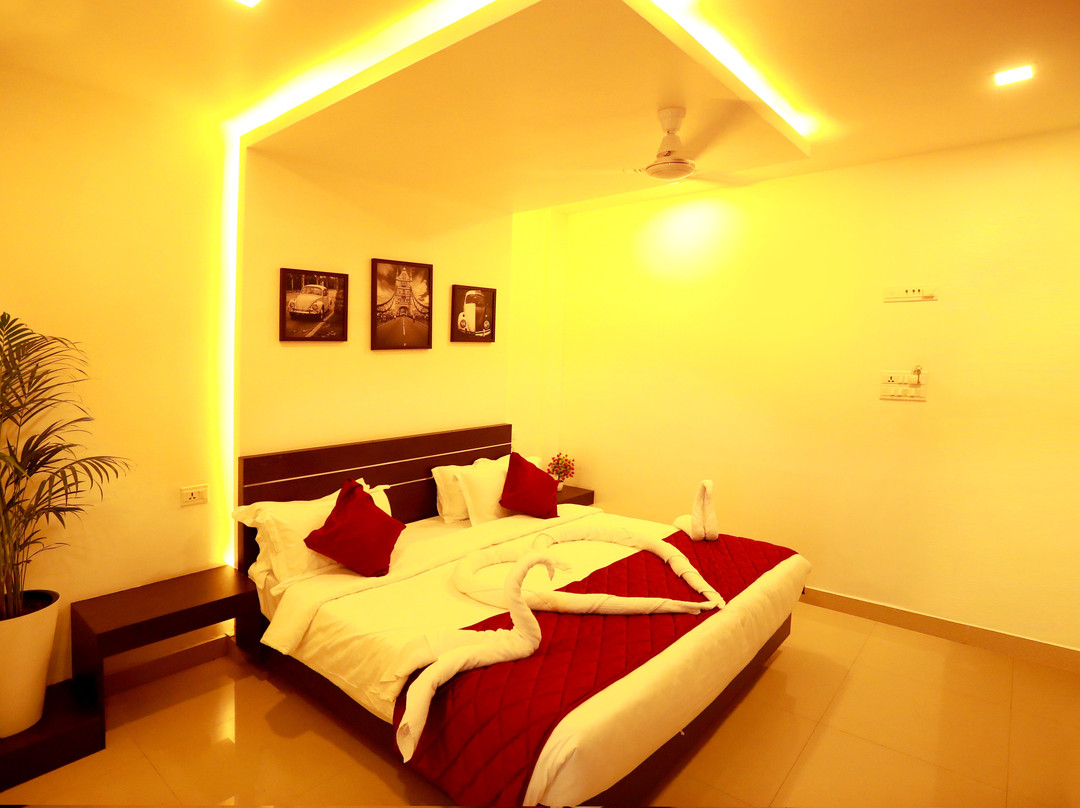 Orfila Inn Airport Hotel