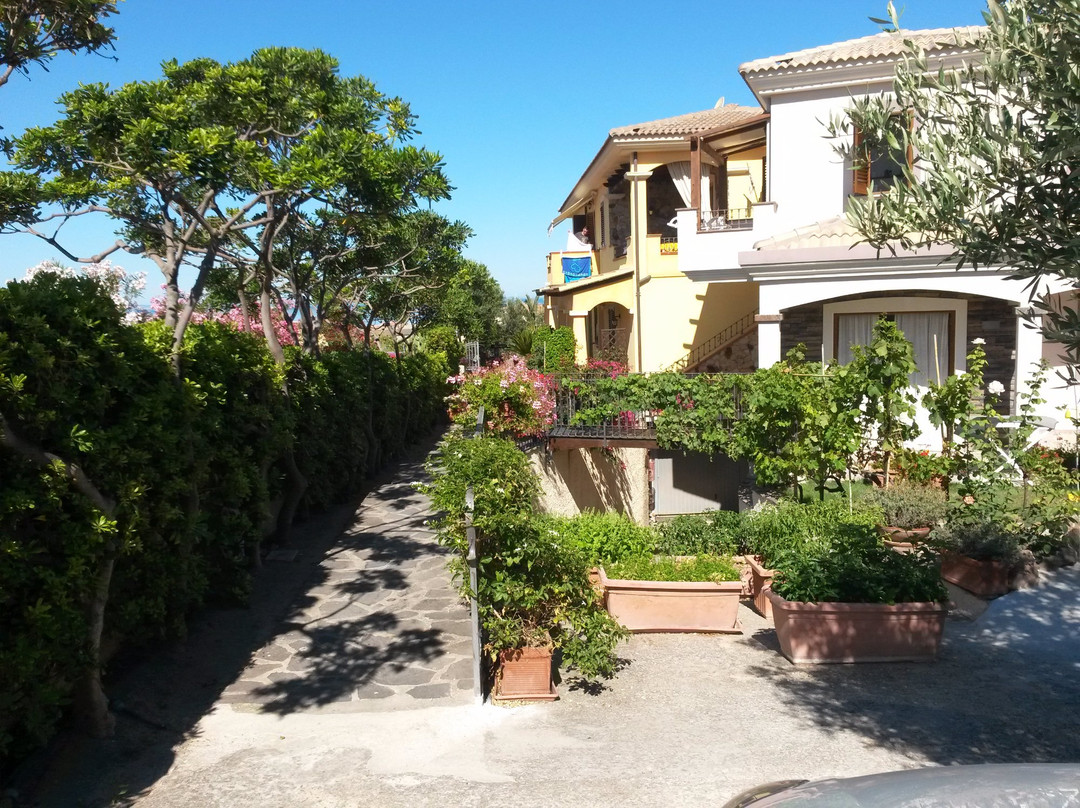 Lu Bagnu酒店住宿-Real B&B Primosole