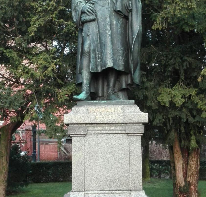 Standbild Kaiser Karl IV-Tangermuende必去景点