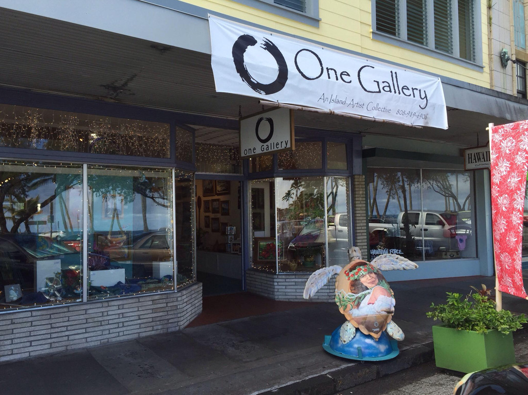 One Gallery-希洛必去景点