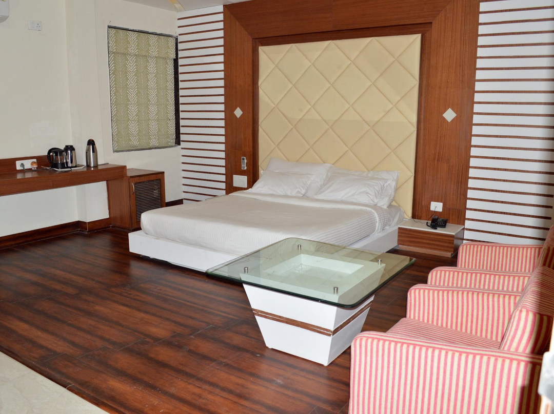 Hotel Surya Residency主图