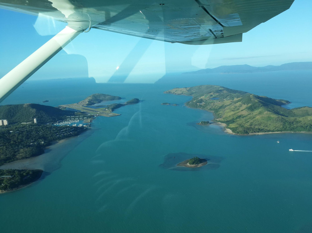 Aviation Adventures-圣灵群岛必去景点