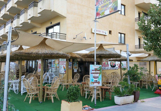 Bora Taii - Original Hawaiian bar-阿尔库迪亚港必去景点