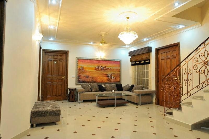 Comfort Residency主图