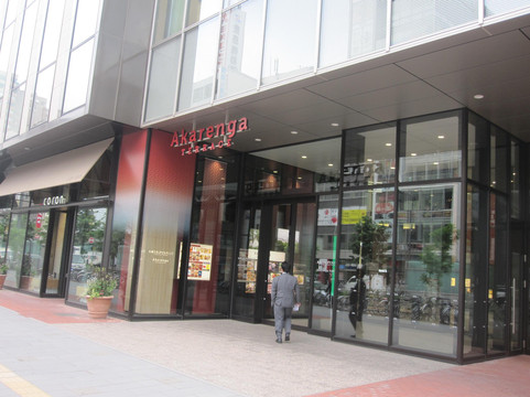 札幌红砖露台购物中心-札幌市必去景点