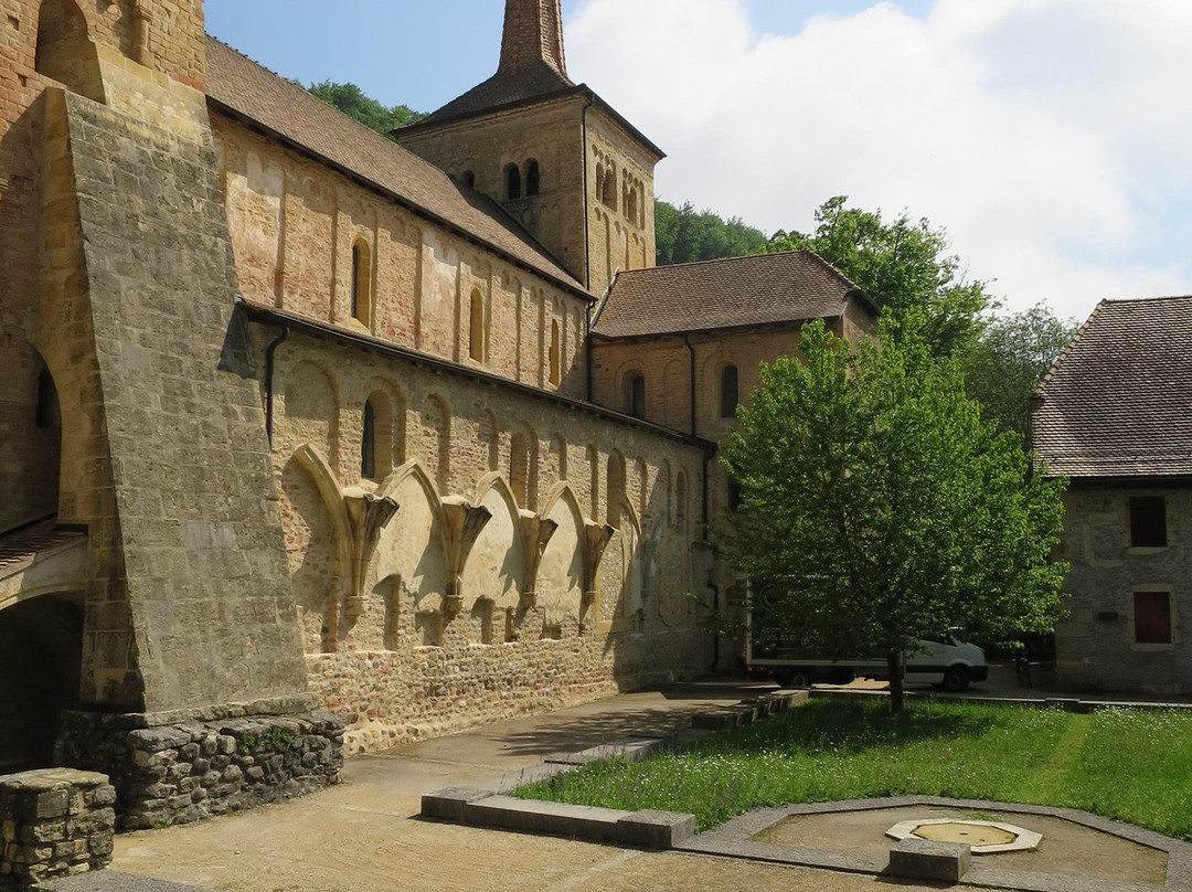 Klosterkirche Romainmotier-Romainmotier必去景点