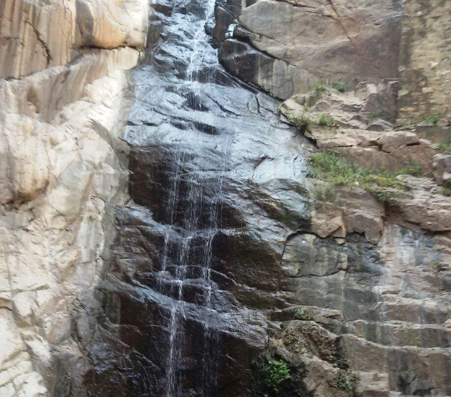 Garbhaji Falls景点图片