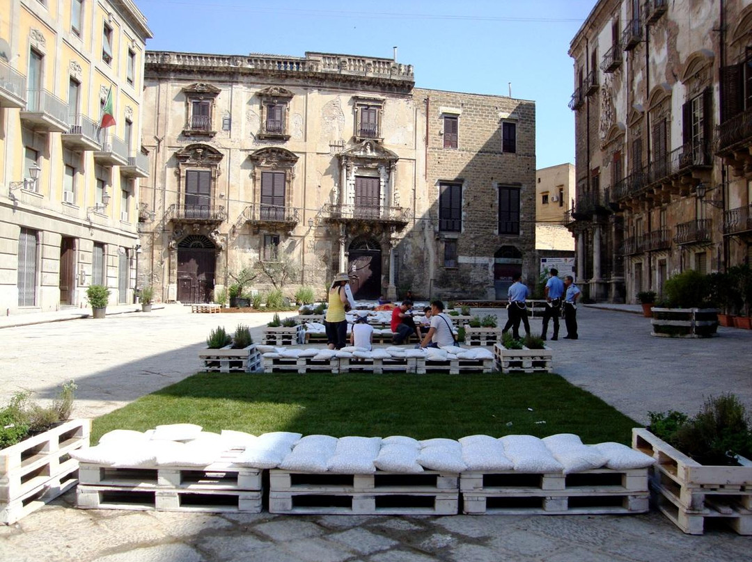 Piazza Bologni-巴勒莫必去景点