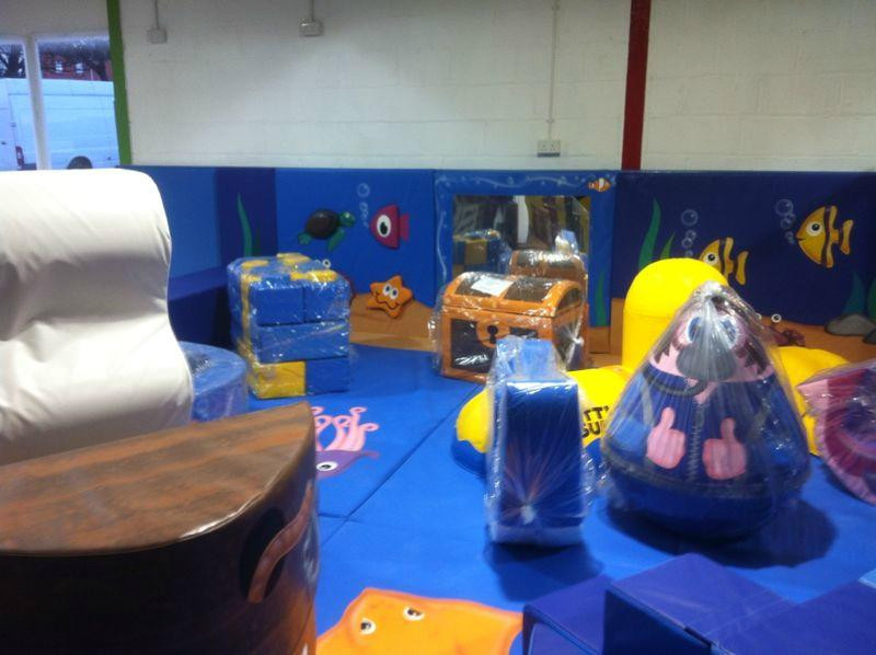 Little Subs-巴罗因弗内斯必去景点