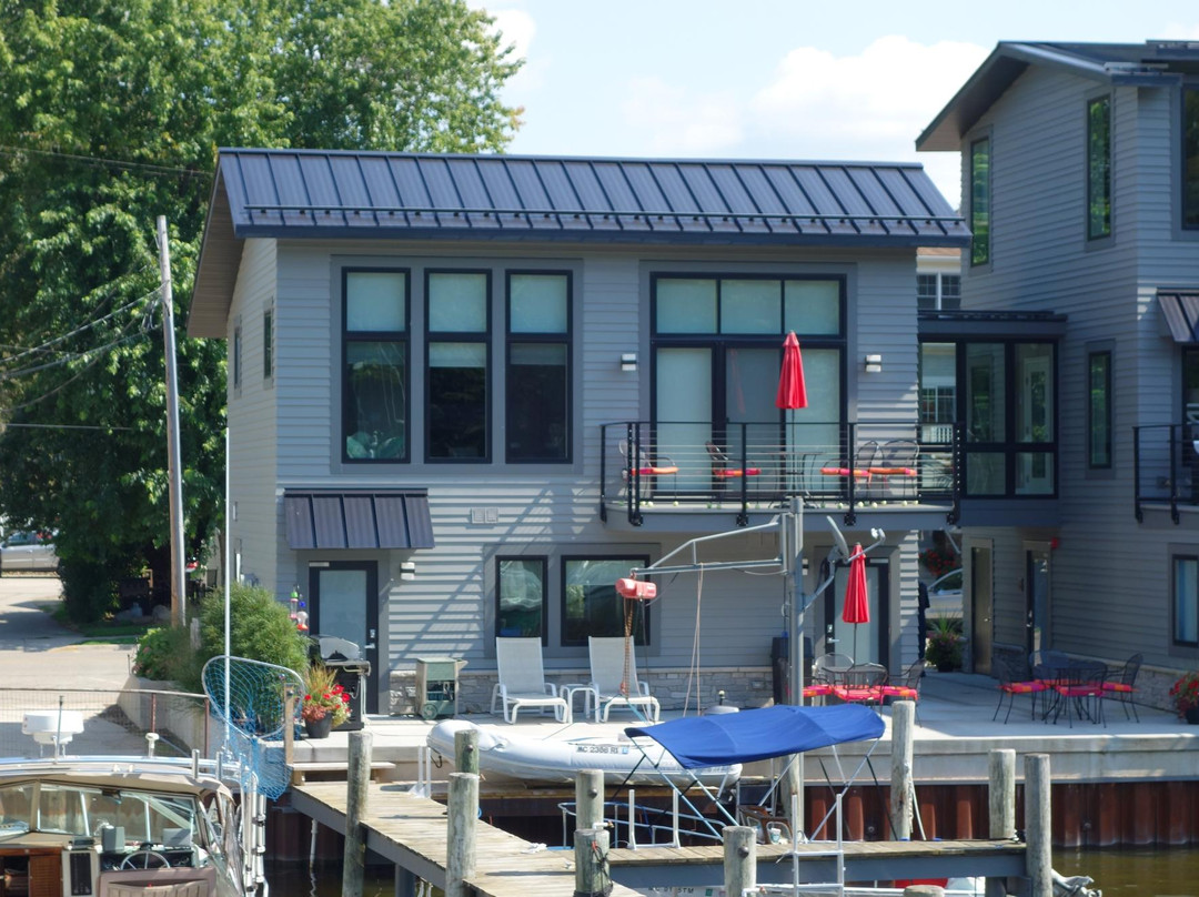 Saugatuck Landings