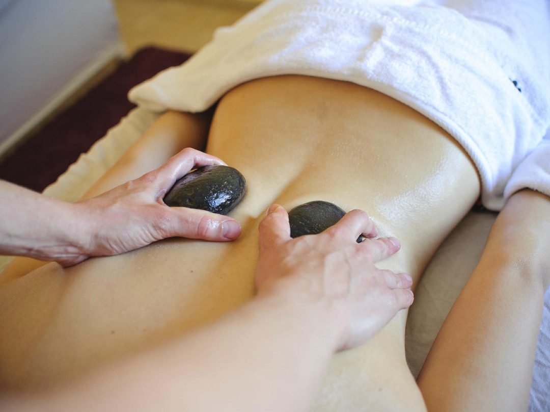 Loving Hands Spa-Lehavot Habashan必去景点