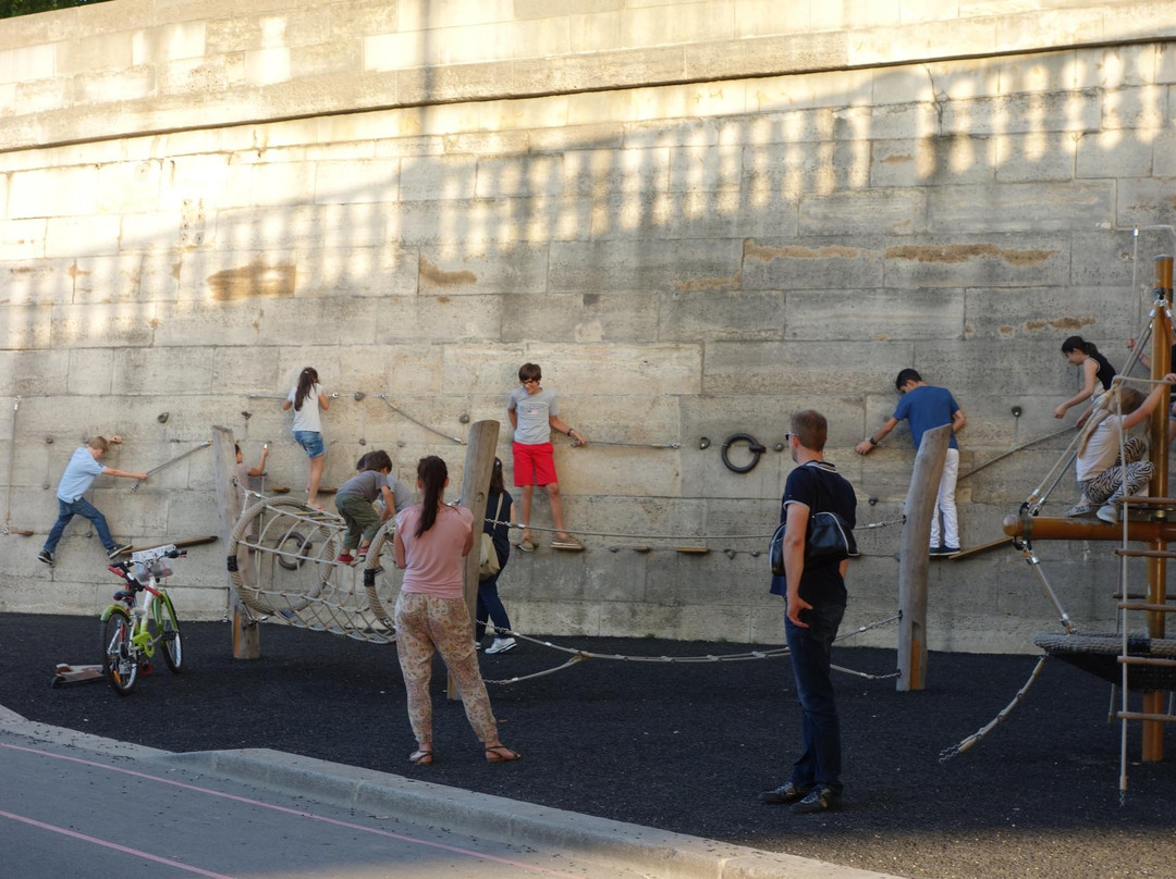 Les Berges de Seine景点图片