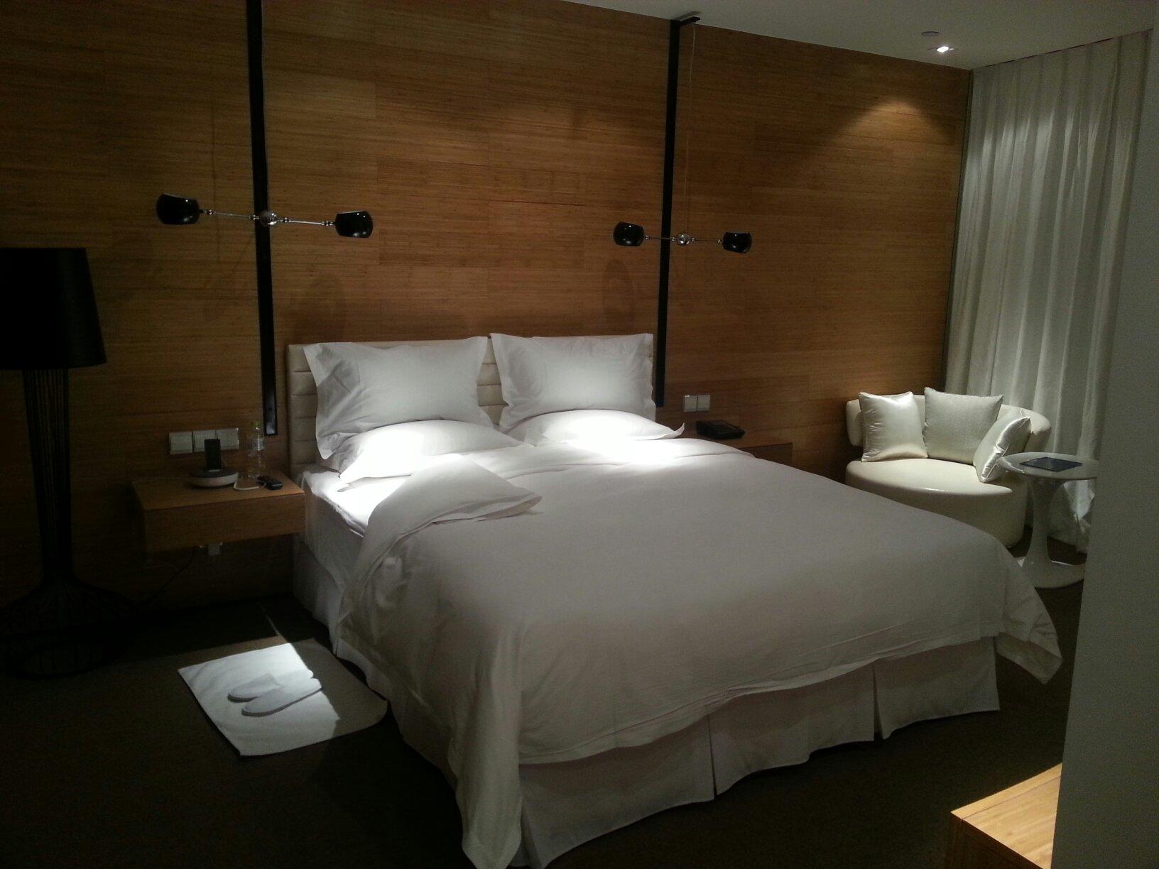 青岛证大喜玛拉雅酒店（国信体育中心店）-客卧