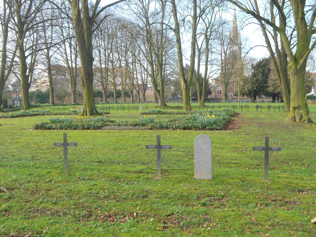 Deutscher Soldatenfriedhof Beaucamps景点图片
