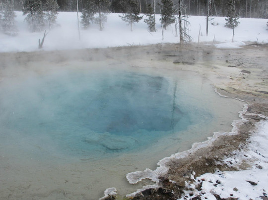 Yellowstone Alpen Guides-西黄石镇必去景点