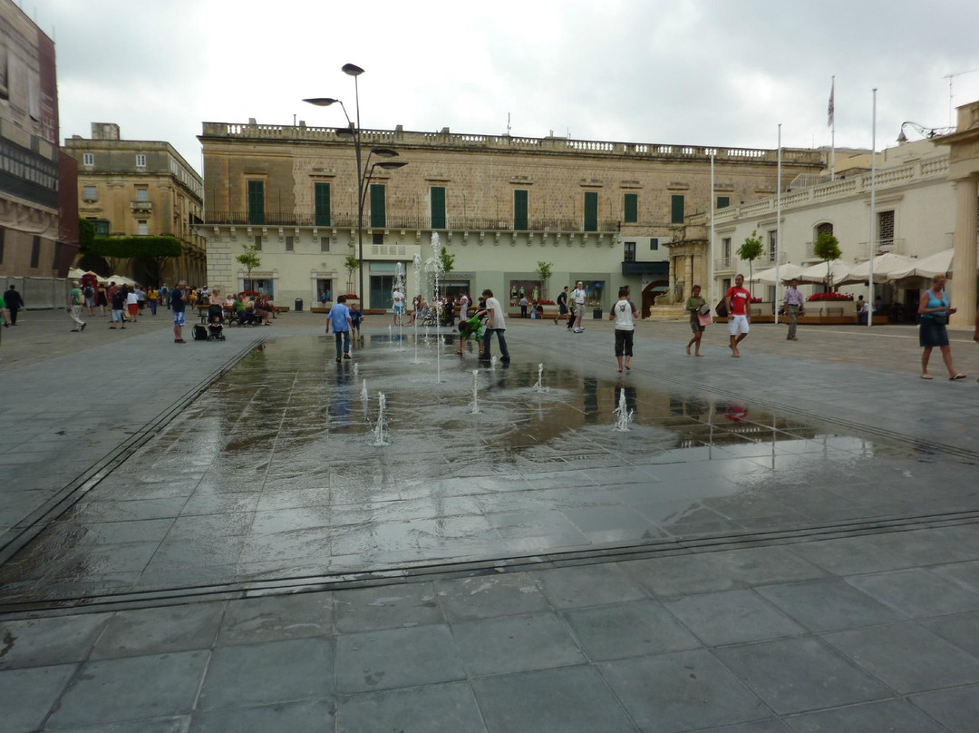 St George Square-瓦莱塔必去景点