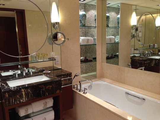 上海波特曼丽思卡尔顿酒店主图