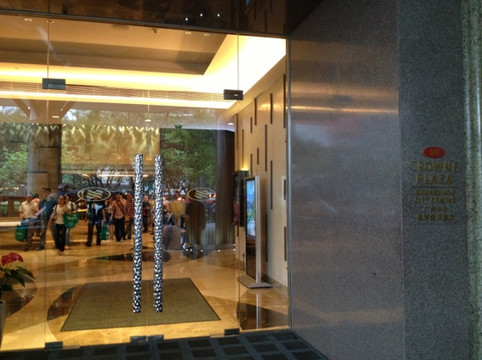 广州中心皇冠假日酒店主图