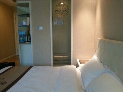 天水金莎酒店(天水站商埠路步行街店)-客卧