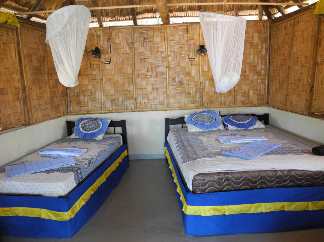 Barry's Eco-Lodge