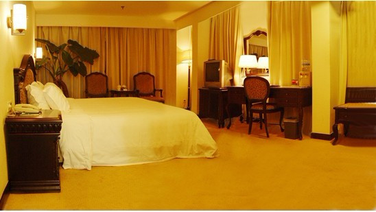 绿洲大酒店主图