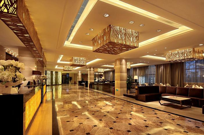 雷迪森大酒店主图