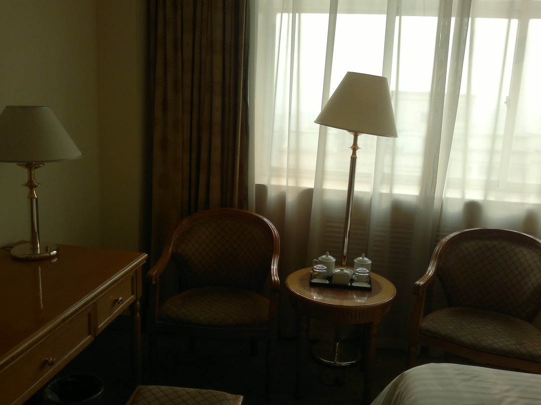 锦江阳光酒店主图