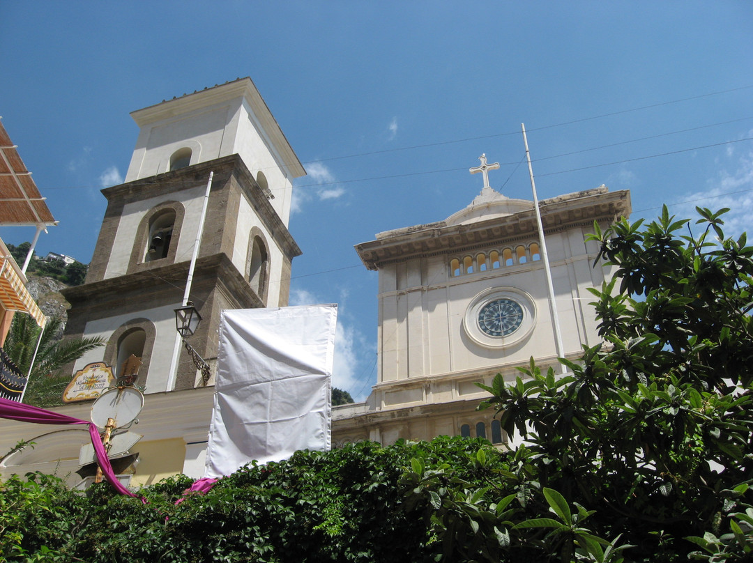 Chiesa di Santa Maria Assunta e Cripta Medievale-波西塔诺必去景点