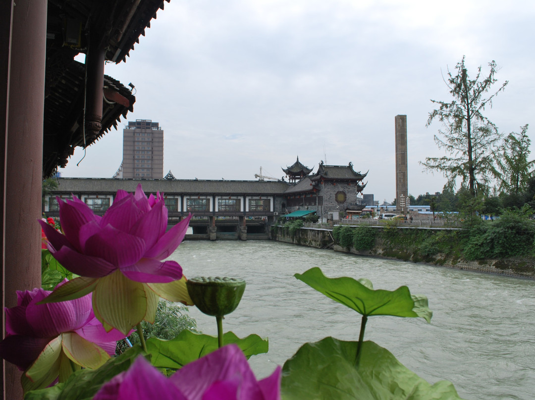 都江堰水利工程-都江堰市必去景点