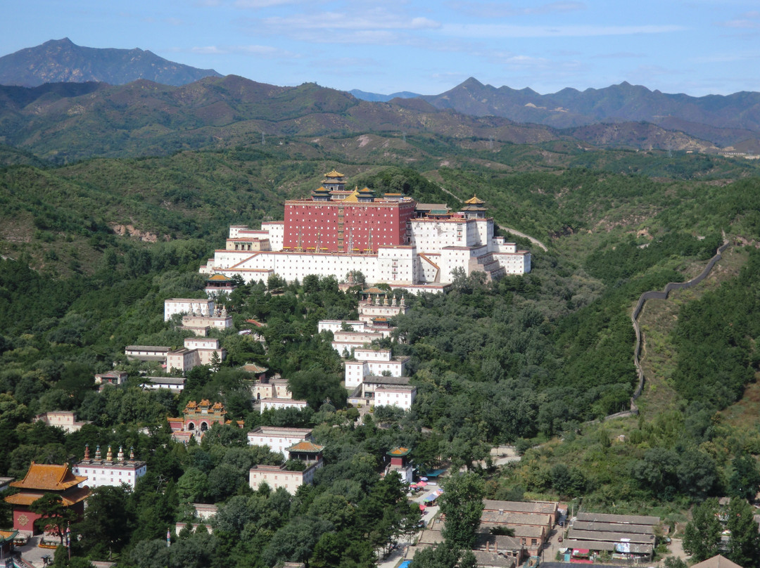 小布达拉宫(普陀宗乘之庙)-承德市必去景点