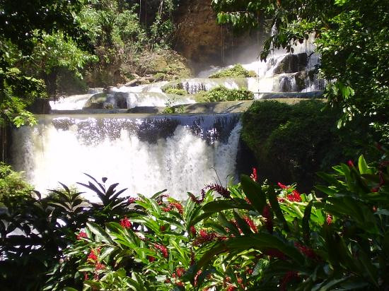 珍宝海滩-牙买加必去景点