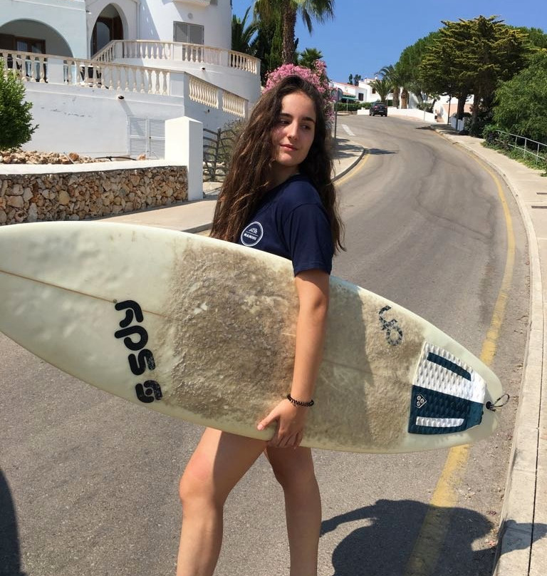 Manihi Surf School-巴塞罗那必去景点