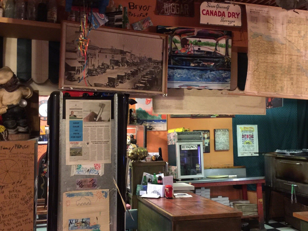 Harris餐馆和美食-Pizzeria Adria