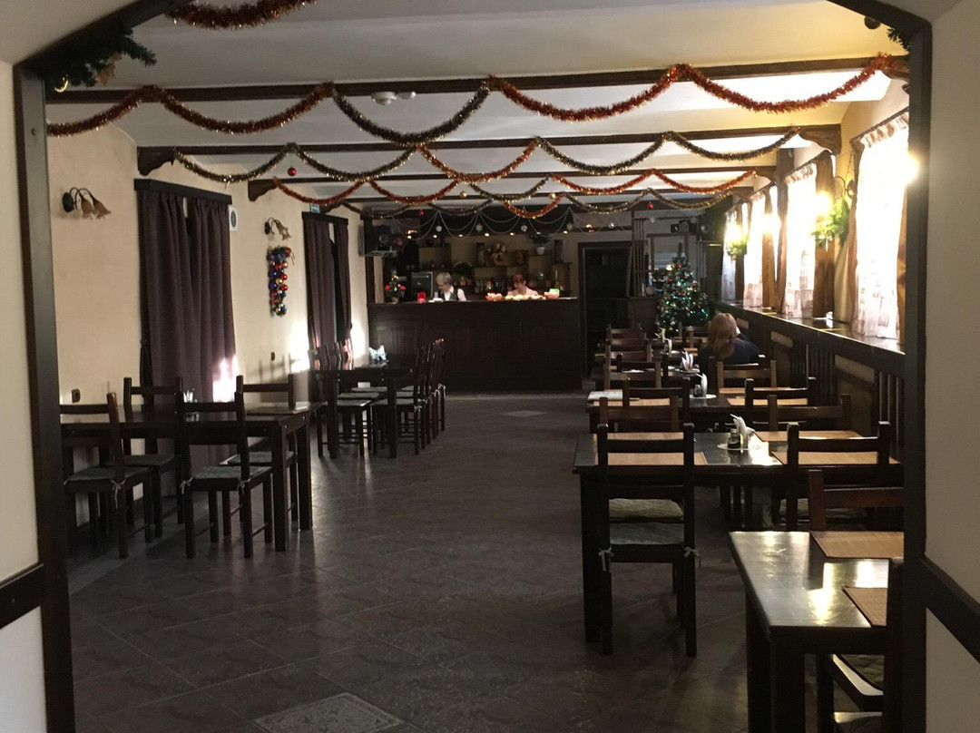 Pribrezhnyy餐馆和美食-Tradizia