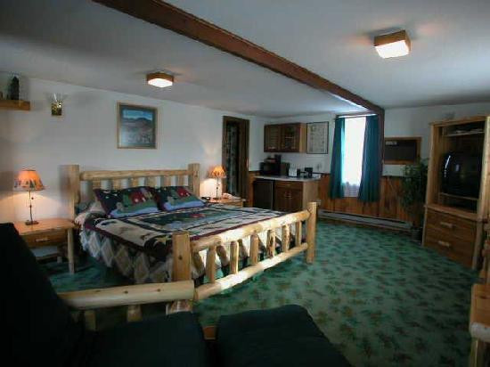 Wildwood on the Lake